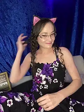 Snapshot of Cutebitch@xh chatting on 28, 4, 2026 Cutebitchxh online show from 28, 4, 2026