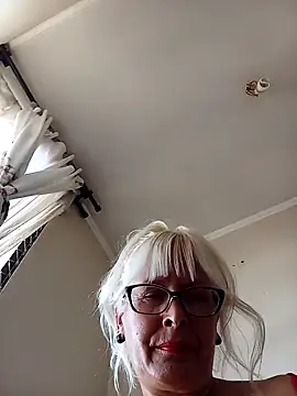 Rousmk1 online show from 16, 12, 2024