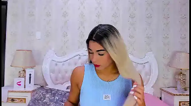 TiaraRosse online show from 13, 3, 2025