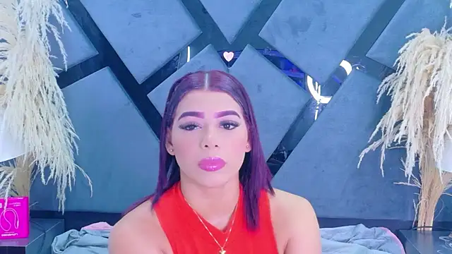 TiaraRosse online show from 15, 5, 2026