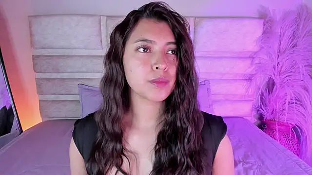 Rebeca Williams  online show from 8, 11, 2025