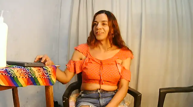 Oh Tique online show from 24, 1, 2025