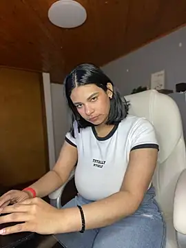 Isabella boobd online show from 3, 1, 2025