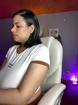 Isabella boobd online show from 25, 1, 2025