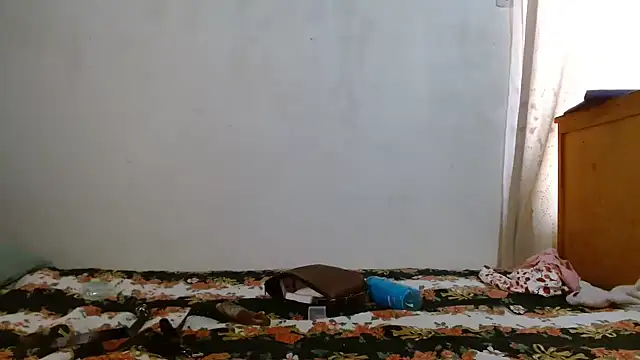 kittenlizz online show from 21, 1, 2025