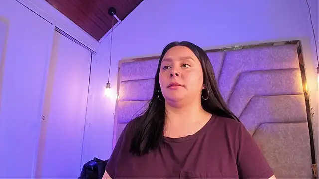 EmaJames25 online show from 28, 11, 2025