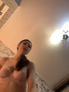 LushLuna online show from 5, 10, 2025