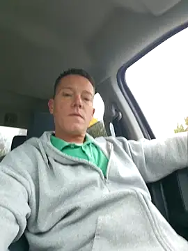 Bigtater1999 online show from 3, 11, 2025