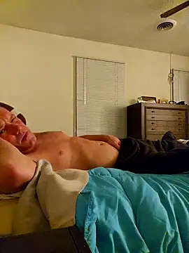 Bigtater1999 online show from 4, 11, 2025