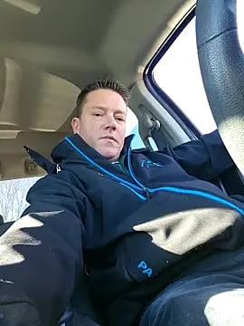 Bigtater1999 online show from 2, 2, 2026