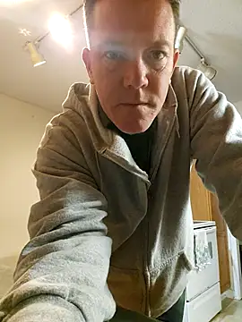 Bigtater1999 online show from 4, 2, 2026