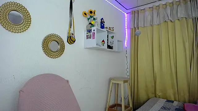 Soffy-brooks online show from 21, 1, 2025