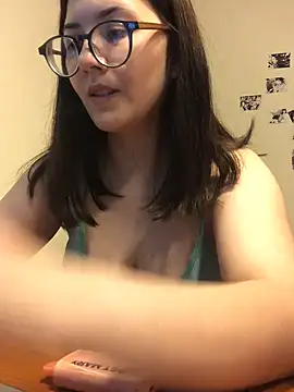 Snapshot of Prudie_Gabriella chatting on 17, 12, 2024 Prudie Gabriella online show from 17, 12, 2024