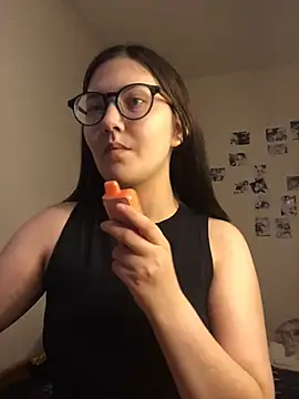 Snapshot of Prudie_Gabriella chatting on 20, 12, 2024 Prudie Gabriella online show from 20, 12, 2024
