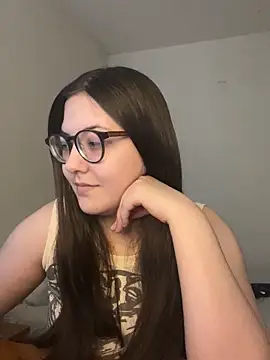 Snapshot of Prudie_Gabriella chatting on 5, 11, 2025 Prudie Gabriella online show from 5, 11, 2025