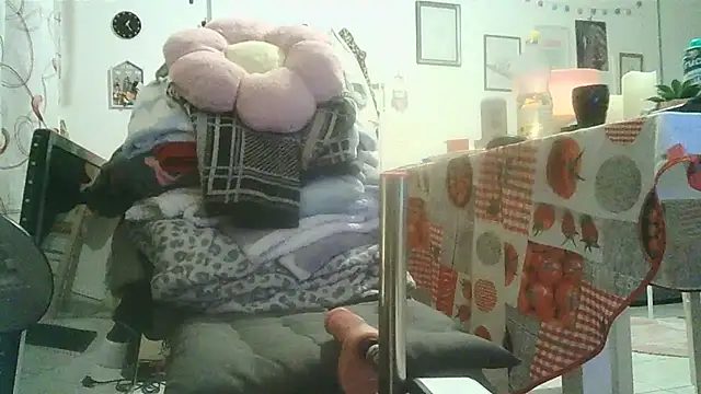 cyril020202 online show from 22, 10, 2025