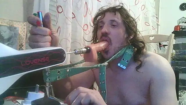 Snapshot of cyril020202 chatting on 4, 3, 2026 cyril020202 online show from 4, 3, 2026