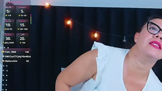 hotlatinateacher online show from 18, 11, 2025