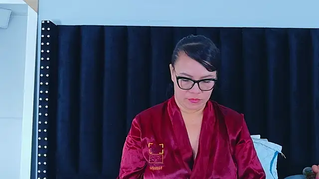 hotlatinateacher online show from 22, 3, 2026