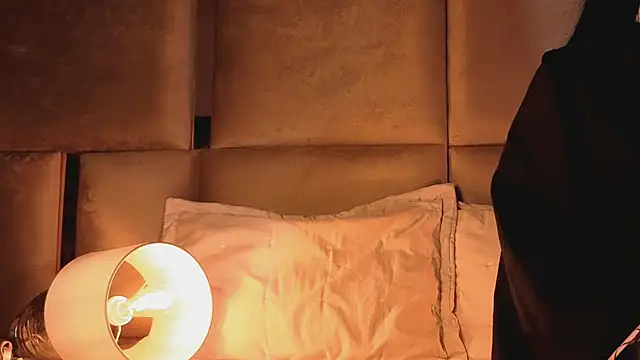 angelinepossy online show from 5, 11, 2025