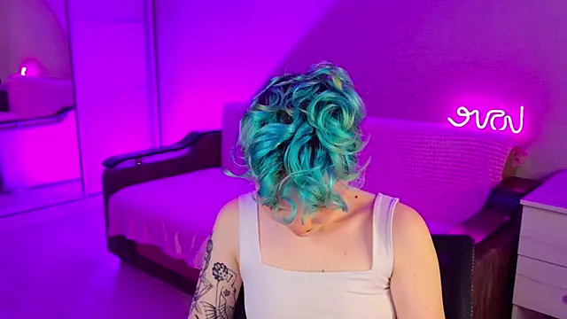 School Love online show from 2, 12, 2024