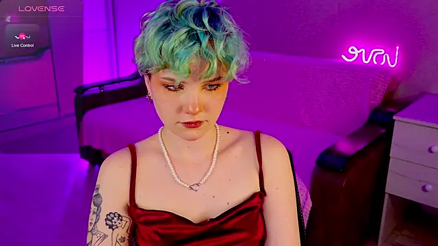 School Love online show from 9, 1, 2025