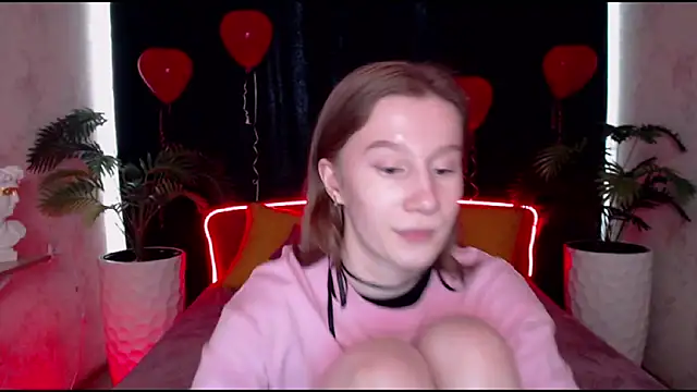 EnigmaSee online show from 4, 3, 2025