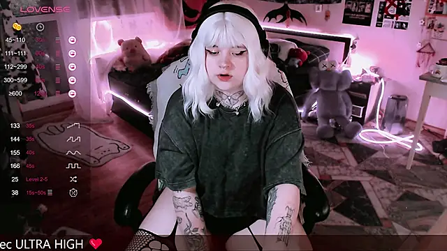 Snapshot of noori__hope chatting on 16, 2, 2025 noori hope online show from 16, 2, 2025