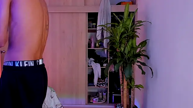 aldrinwhite online show from 18, 11, 2025