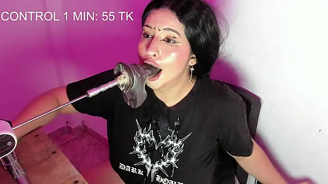 Snapshot of hally_berry____ chatting on 16, 7, 2026 hally berry online show from 16, 7, 2026