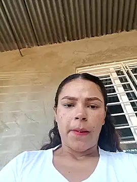 Mommy-Hot online show from 21, 2, 2025