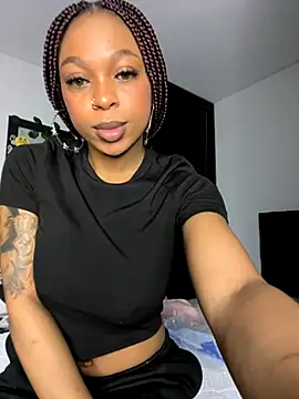 Snapshot of Melany_Williams chatting on 10, 10, 2025 Melany Williams online show from 10, 10, 2025