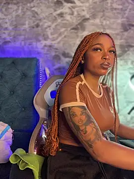 Snapshot of Melany_Williams chatting on 2, 4, 2026 Melany Williams online show from 2, 4, 2026