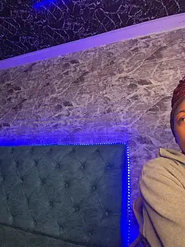 Snapshot of Melany_Williams chatting on 12, 7, 2026 Melany Williams online show from 12, 7, 2026