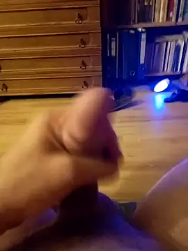 Snapshot of demoniczny82 chatting on 18, 11, 2025 demoniczny82 online show from 18, 11, 2025