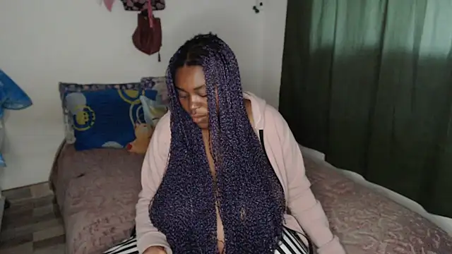 Snapshot of lyssyhorny chatting on 18, 3, 2025 lyssyhorny online show from 18, 3, 2025