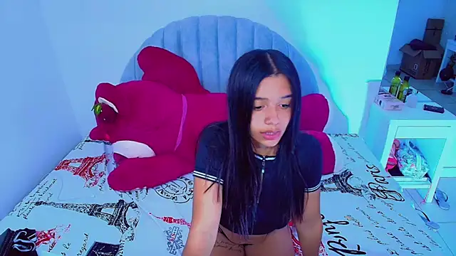 charlotte 0309 online show from 2, 12, 2025