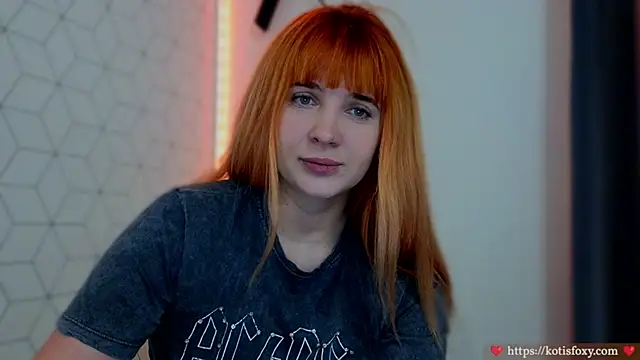 Kotis Foxy online show from 28, 5, 2026