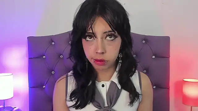 Nyx nayla online show from 20, 1, 2025