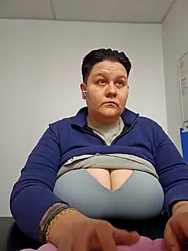 Snapshot of DevilDahm chatting on 13, 1, 2025 DevilDahm online show from 13, 1, 2025