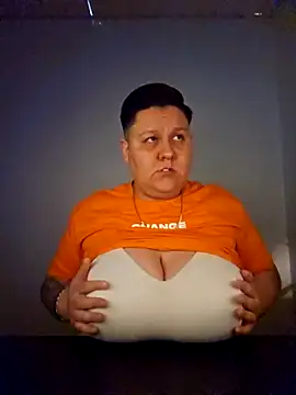 Snapshot of DevilDahm chatting on 20, 2, 2025 DevilDahm online show from 20, 2, 2025