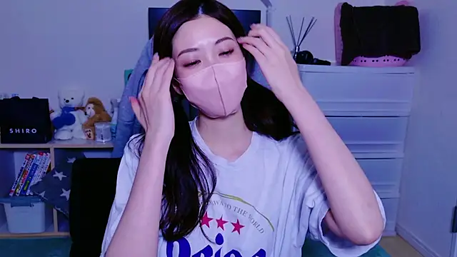 Snapshot of oxo_yuna_oxo chatting on 4, 1, 2025 oxo yuna oxo online show from 4, 1, 2025