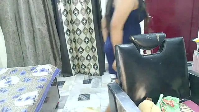 aarushi sharmaa online show from 29, 11, 2025