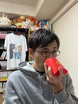 ryusei18570 online show from 15, 12, 2024