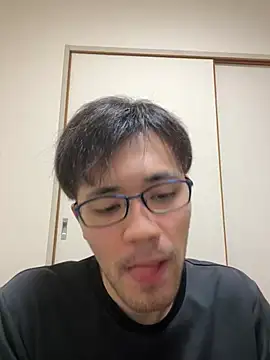 ryusei18570 online show from 26, 1, 2025