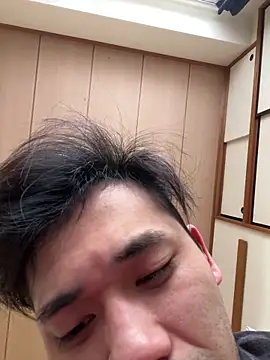 ryusei18570 online show from 16, 2, 2025