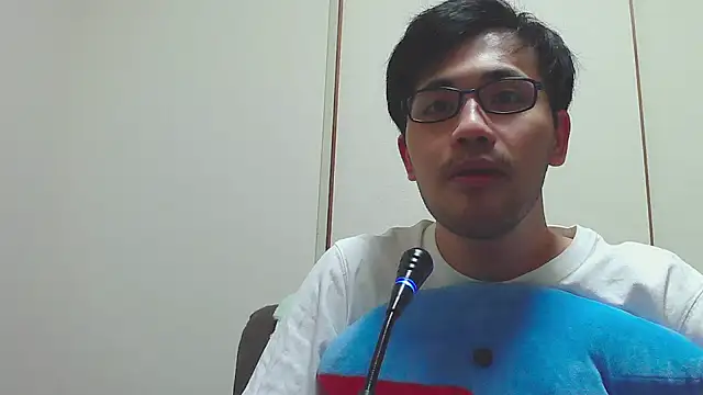 ryusei18570 online show from 10, 9, 2025