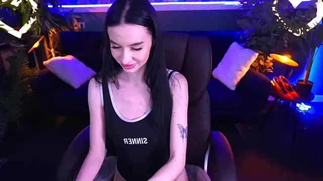 Snow WhiteeeX online show from 21, 3, 2025