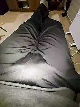 reelciii21 online show from 6, 1, 2025