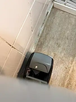 reelciii21 online show from 24, 9, 2025